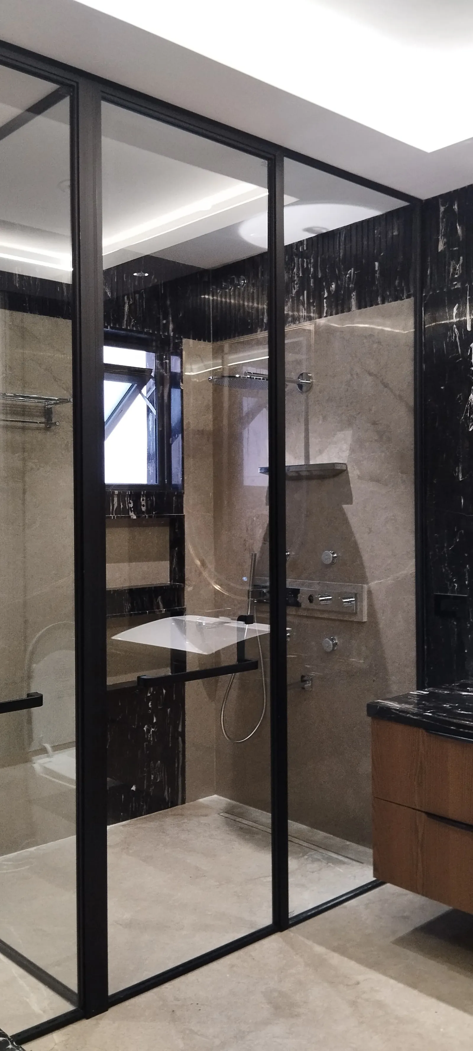 Full-height matte black, black marble
